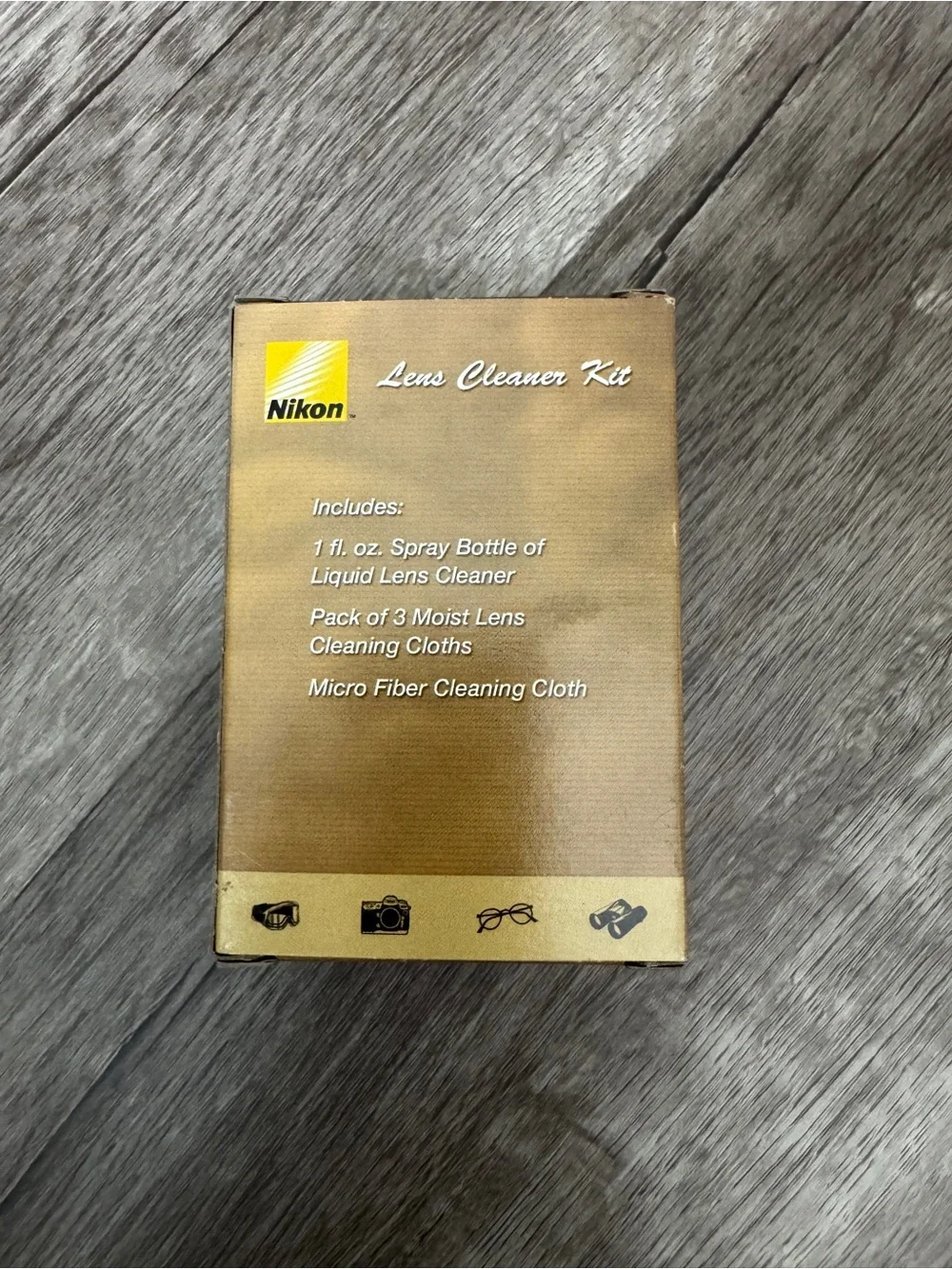 NEW Nikon lens cleaner kit (model 8176)